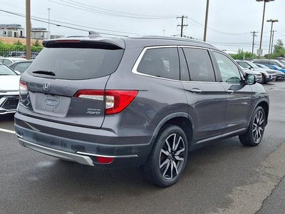 2019 Honda Pilot Touring 8-Passenger AWD