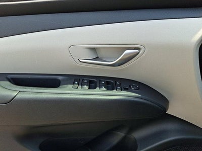 2023 Hyundai TUCSON SE AWD