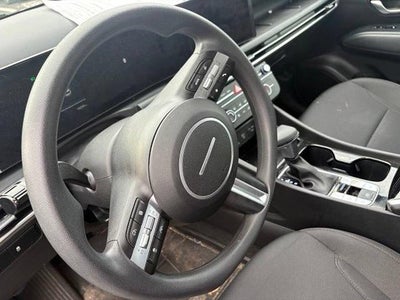 2025 Hyundai TUCSON SE AWD