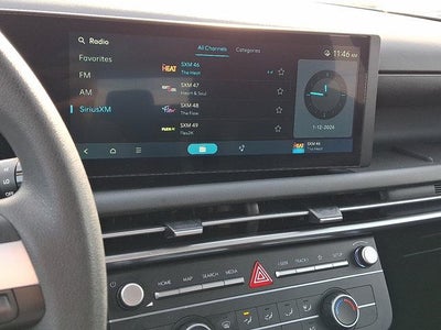 2025 Hyundai TUCSON SE AWD