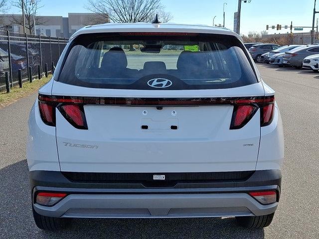 2025 Hyundai TUCSON SE AWD