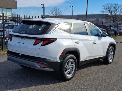 2025 Hyundai TUCSON SE AWD