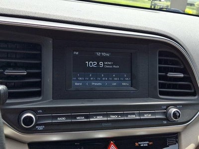 2020 Hyundai ELANTRA SE IVT