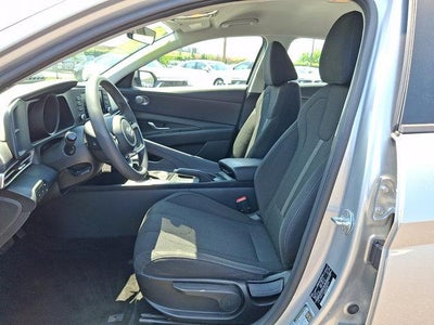 2021 Hyundai ELANTRA SE IVT