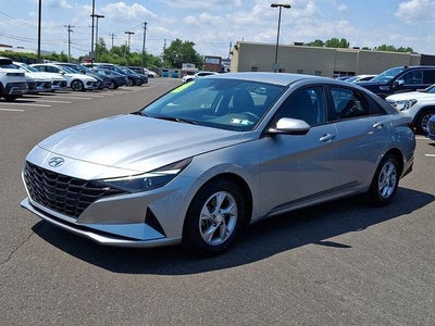 2021 Hyundai ELANTRA SE IVT