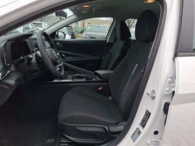 2023 Hyundai ELANTRA SEL IVT