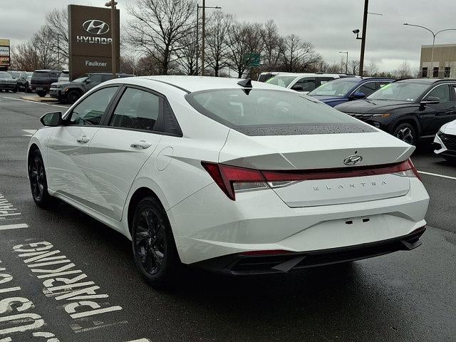 2023 Hyundai ELANTRA SEL IVT