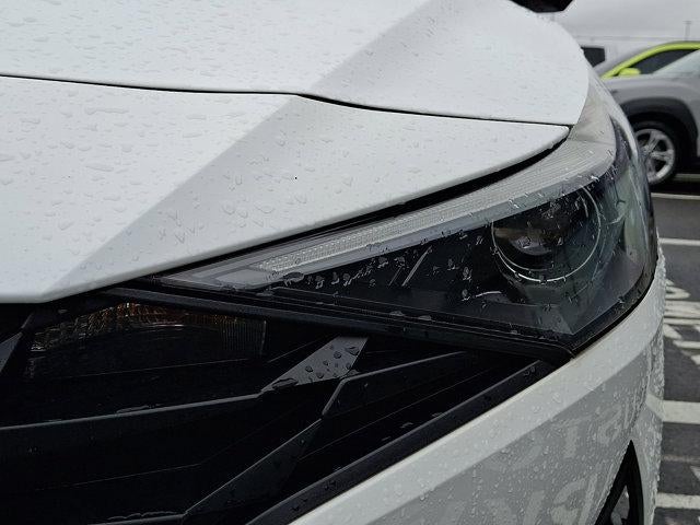 2023 Hyundai ELANTRA SEL IVT