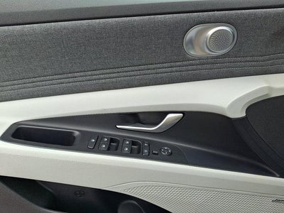 2022 Hyundai ELANTRA Limited IVT