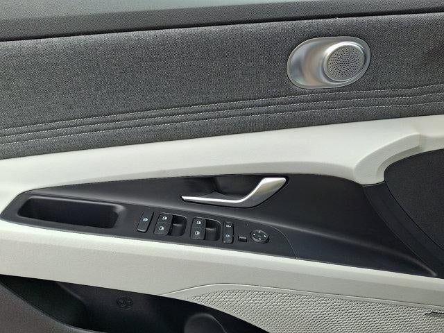 2022 Hyundai ELANTRA Limited IVT