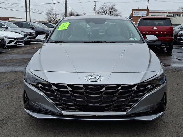 2022 Hyundai ELANTRA Limited IVT
