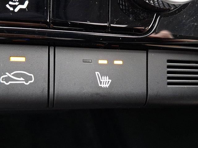 2022 Hyundai ELANTRA Limited IVT