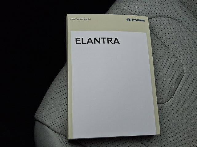 2022 Hyundai ELANTRA Limited IVT
