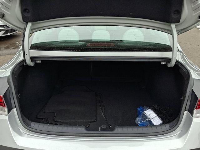 2022 Hyundai ELANTRA Limited IVT