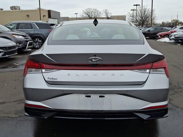 2022 Hyundai ELANTRA Limited IVT