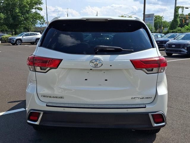 2017 Toyota Highlander Limited V6 AWD (Natl)