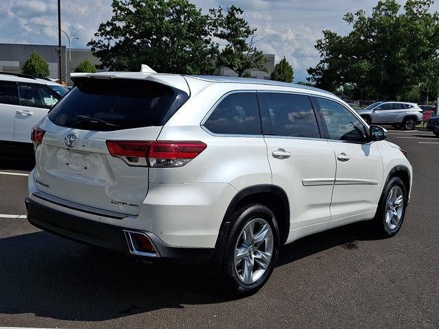 2017 Toyota Highlander Limited V6 AWD (Natl)