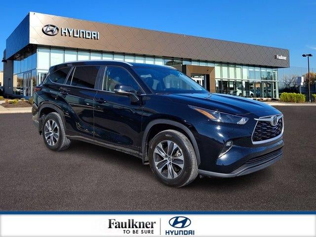 2025 Toyota Highlander XLE AWD (Natl)