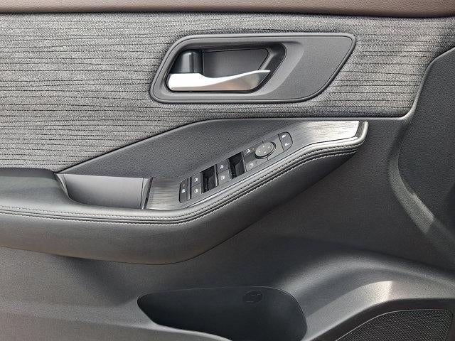 2023 Nissan Rogue AWD SV