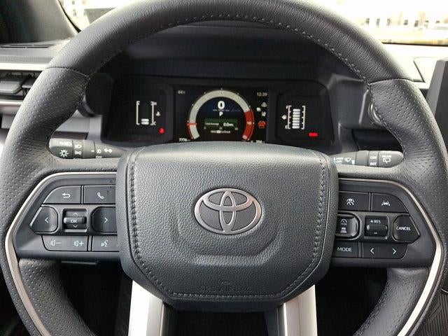 2025 Toyota 4Runner SR5 4WD (GS)