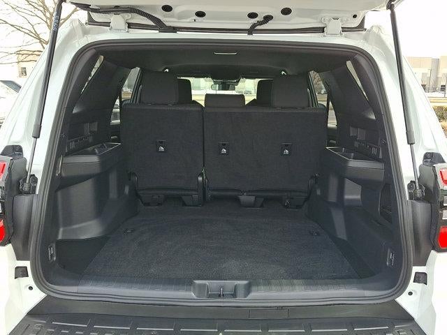 2025 Toyota 4Runner SR5 4WD (GS)