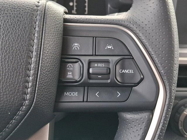 2025 Toyota 4Runner SR5 4WD (GS)