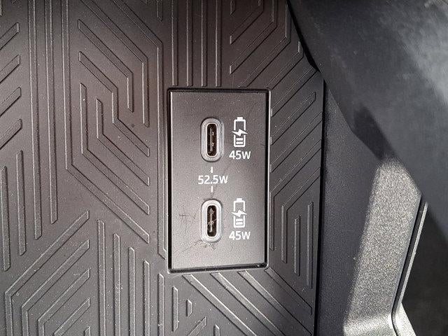 2025 Toyota 4Runner SR5 4WD (GS)