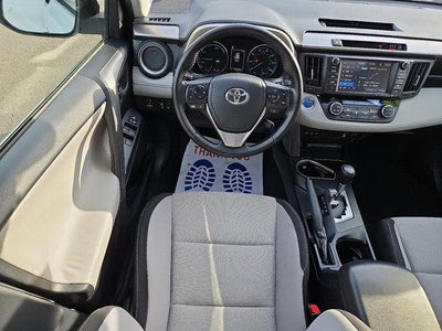 2017 Toyota RAV4 Hybrid XLE AWD (Natl)