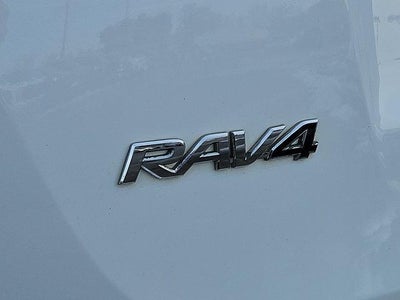 2017 Toyota RAV4 Hybrid XLE AWD (Natl)