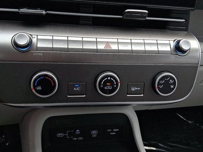 2026 Hyundai KONA SE AWD