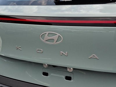 2026 Hyundai KONA SE AWD