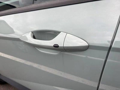 2024 Hyundai KONA SEL FWD