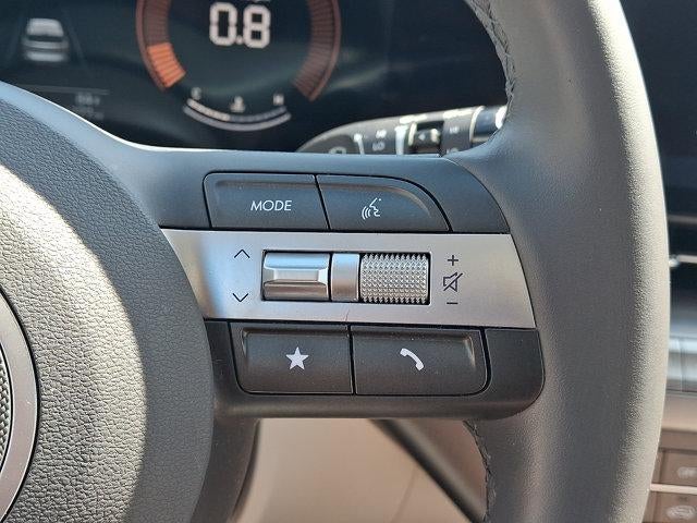 2025 Hyundai KONA SEL AWD