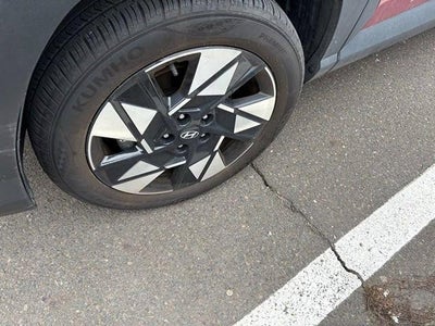 2024 Hyundai KONA SEL AWD