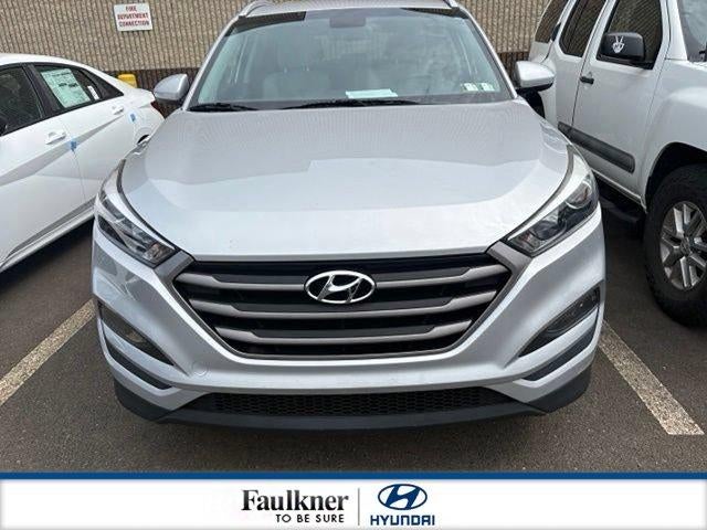 2016 Hyundai TUCSON AWD 4dr SE