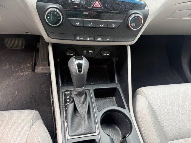 2016 Hyundai TUCSON AWD 4dr SE
