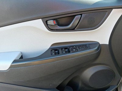 2023 Hyundai KONA SEL Auto AWD