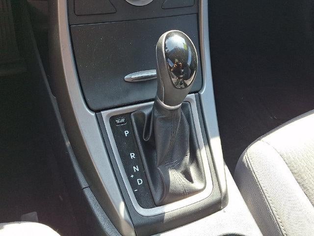 2016 Hyundai ELANTRA 4dr Sdn Auto SE