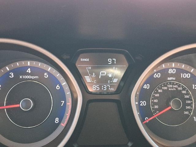 2016 Hyundai ELANTRA 4dr Sdn Auto SE