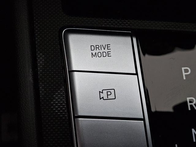 2024 Hyundai ELANTRA SE IVT
