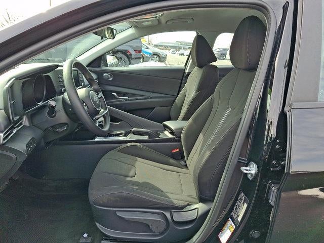 2023 Hyundai ELANTRA SEL IVT