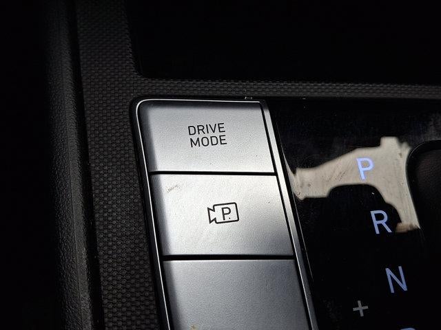 2023 Hyundai ELANTRA SEL IVT