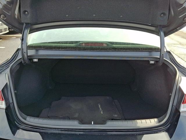 2023 Hyundai ELANTRA SEL IVT