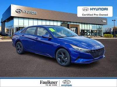 2023 Hyundai ELANTRA SEL IVT