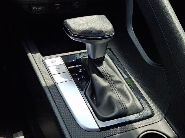 2023 Hyundai ELANTRA SEL IVT