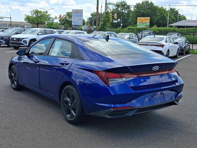 2023 Hyundai ELANTRA SEL IVT