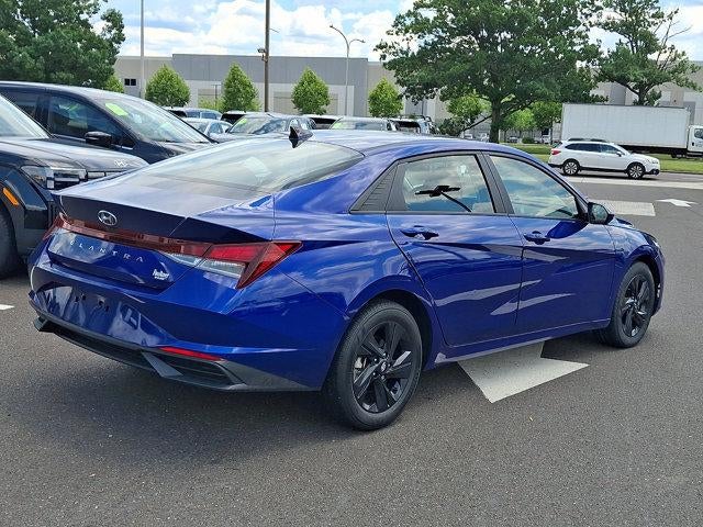 2023 Hyundai ELANTRA SEL IVT