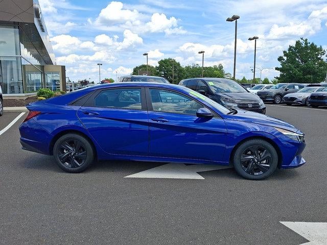 2023 Hyundai ELANTRA SEL IVT