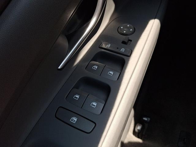 2023 Hyundai ELANTRA SEL IVT