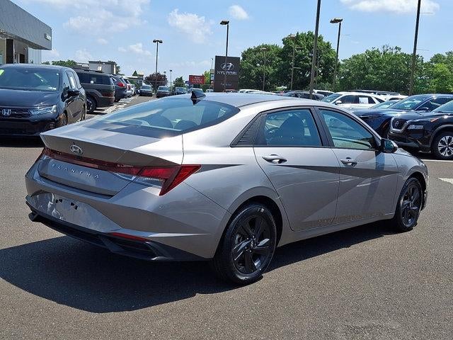 2023 Hyundai ELANTRA SEL IVT